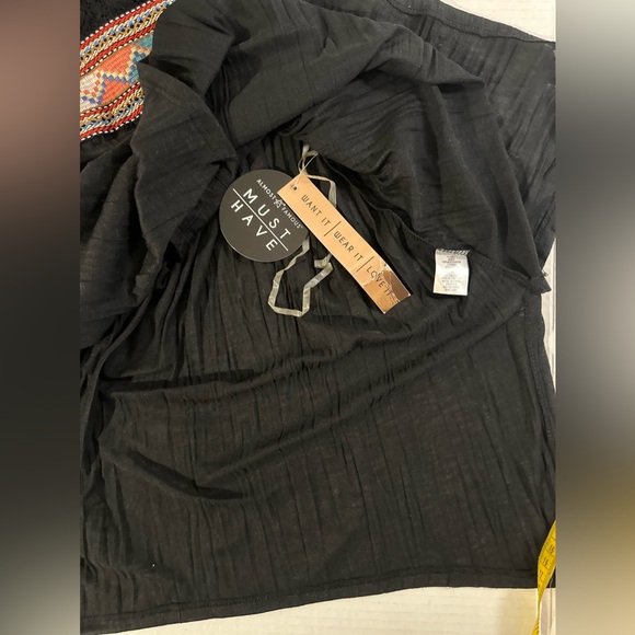 Almost Famous Black Halter Tank Top With Stitched Chest Area Tunic Medium NWT - Picture 6 of 7